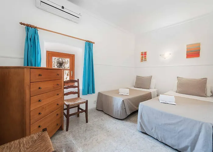 Вилла Llorens Польенса